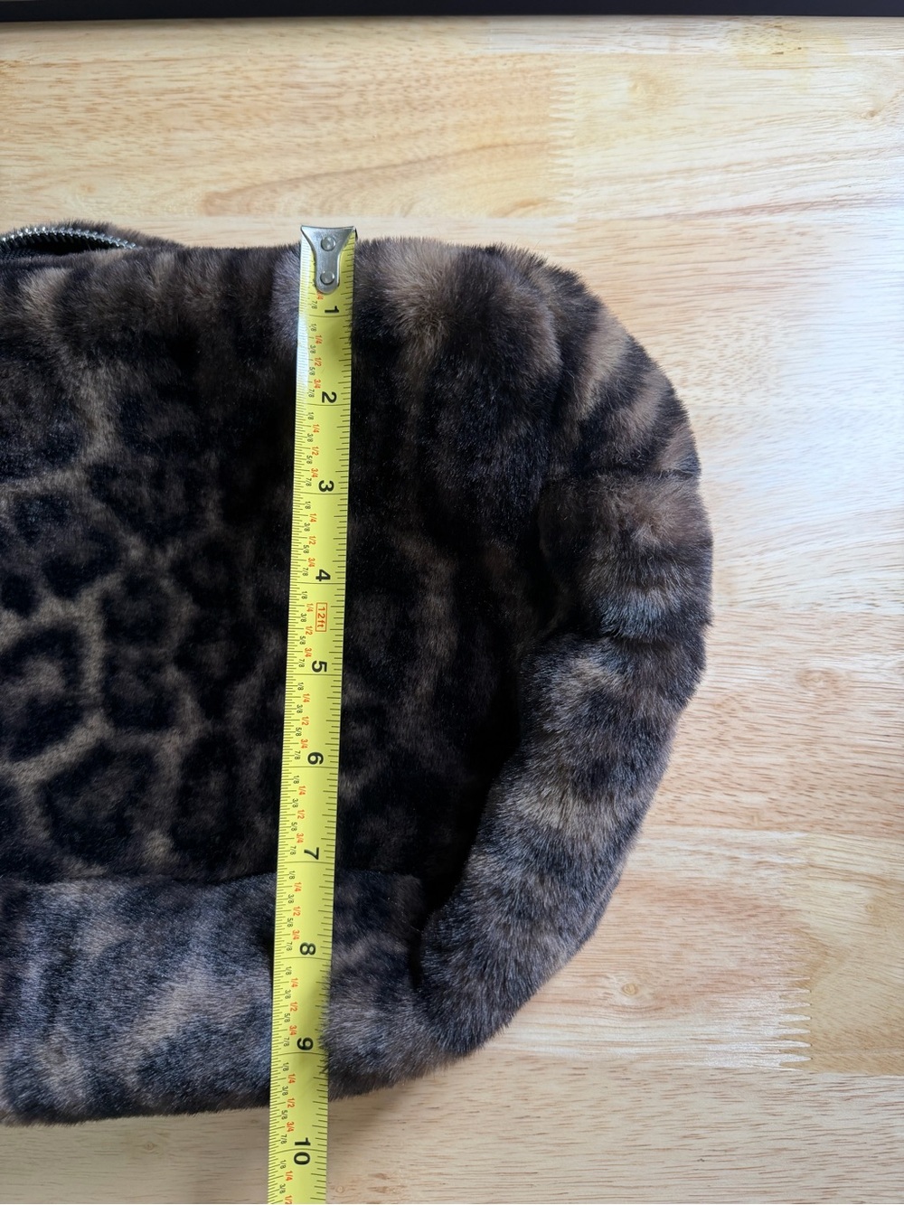 APPARIS Fur Leopard Print pouch - Picture 6 of 6